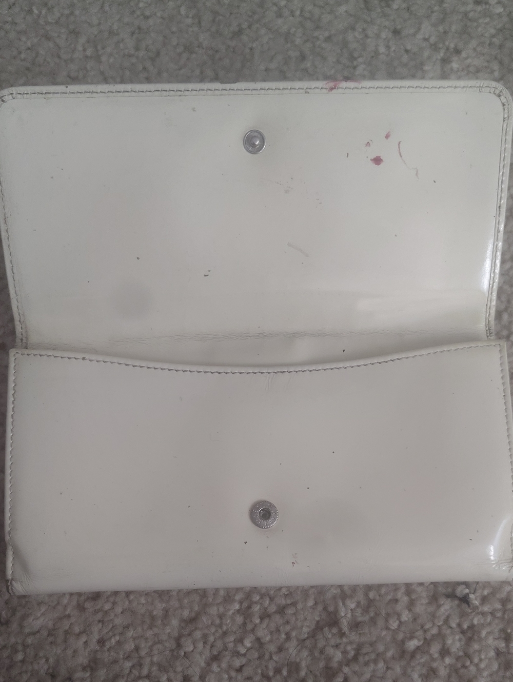 Gucci Women's Tom Ford Interlocking GG White Patent Leather Continental Wallet - Picture 2 of 16